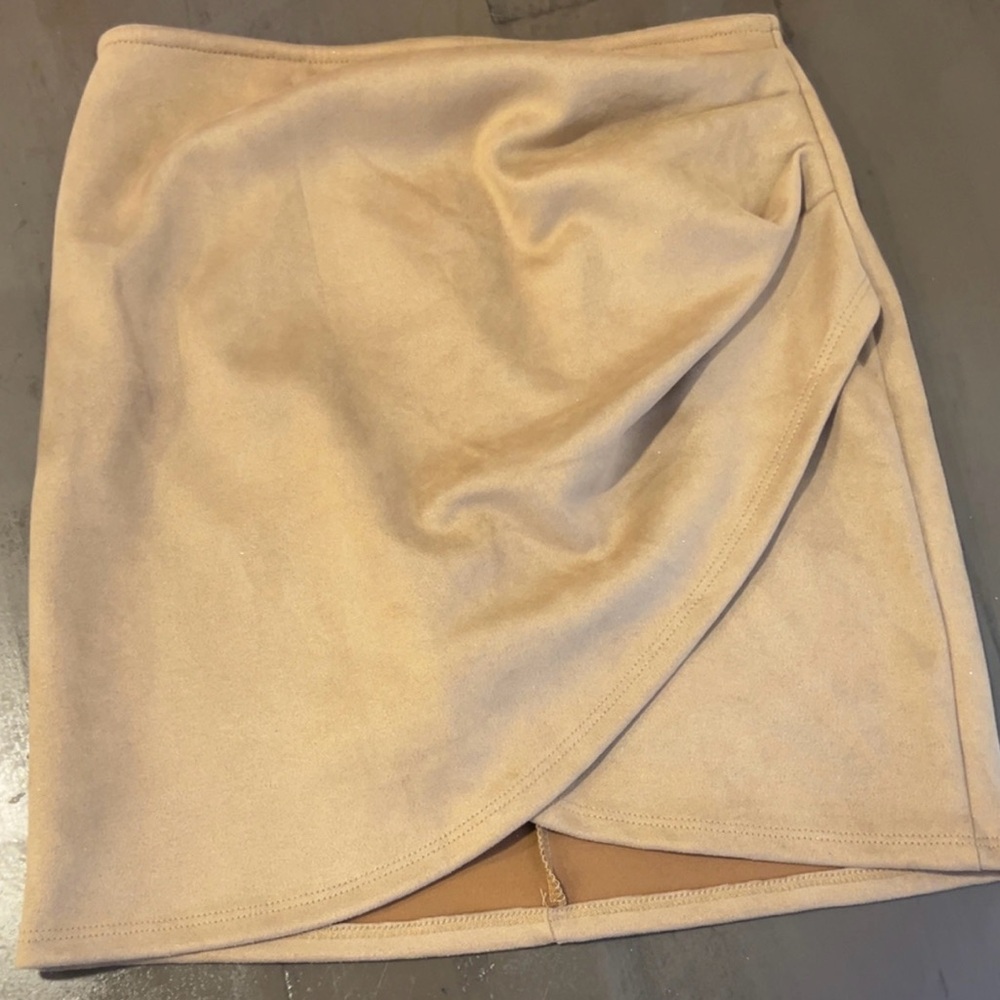 Windsor Tan Mini Skirt